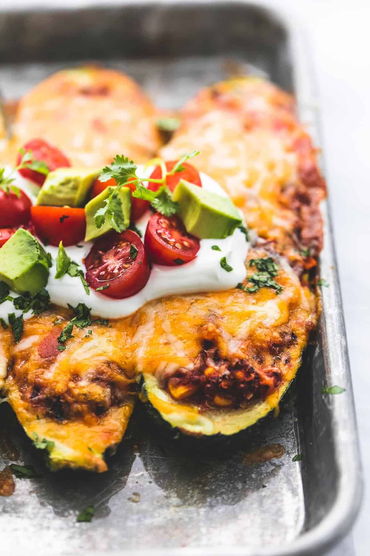 Enchilada Quinoa Stuffed Zucchini Boats easy healthy recipe | lecremedelacrumb.com